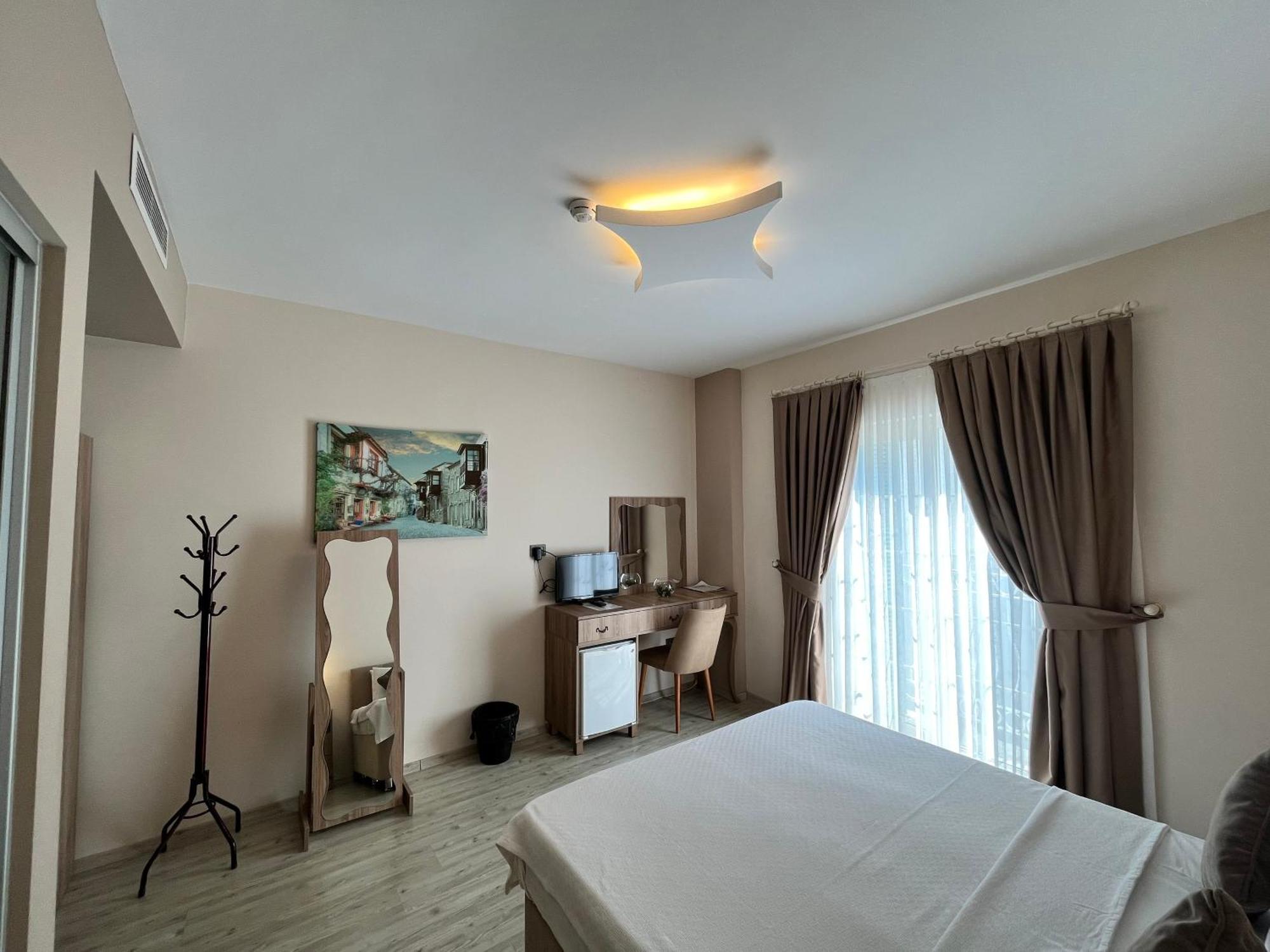 F&G Butik Hotel Алакати Стая снимка